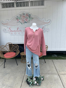 Bibi dusty rose pink kangaroo pocket textured top
