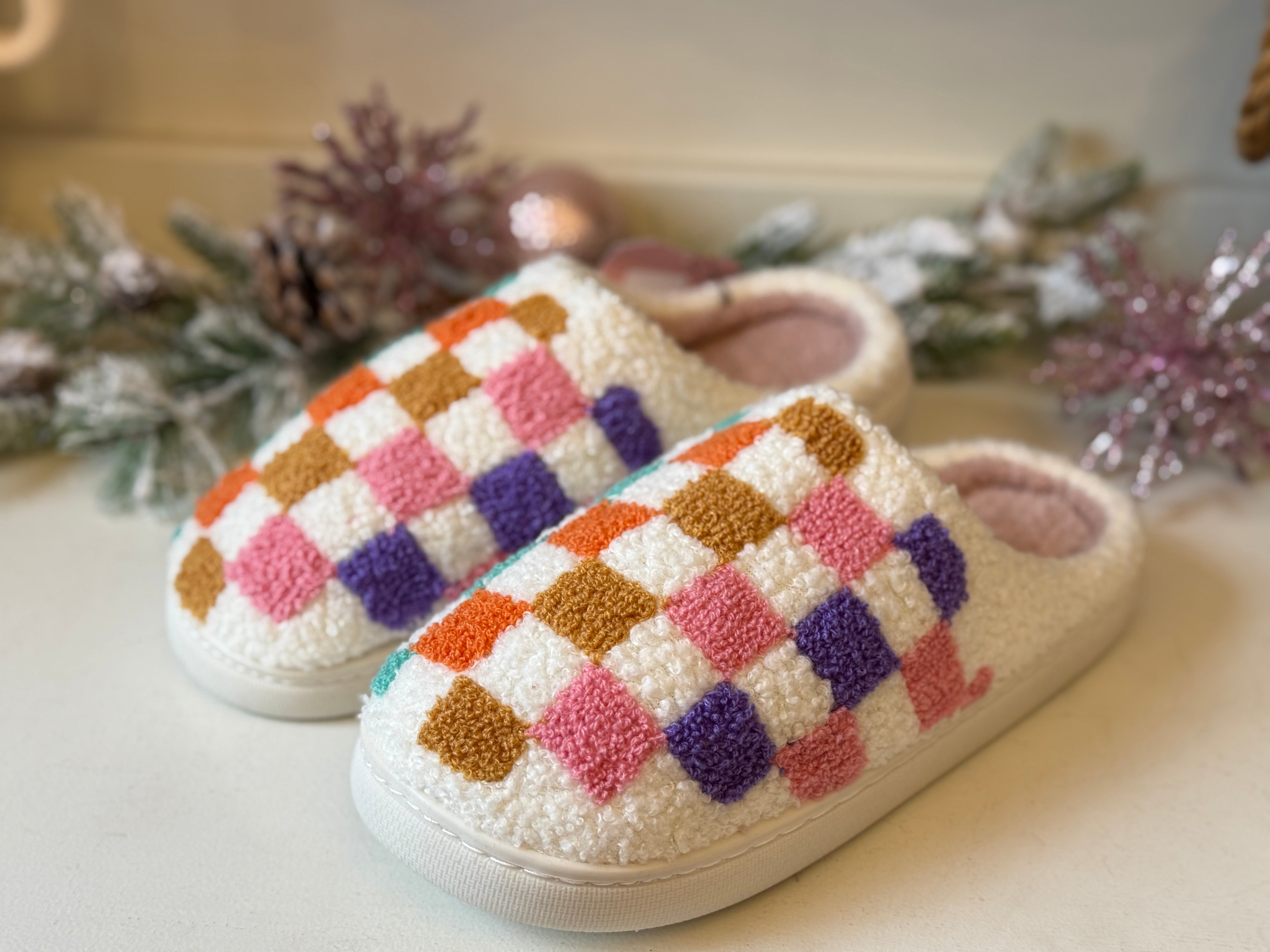 Multi color checkered slippers