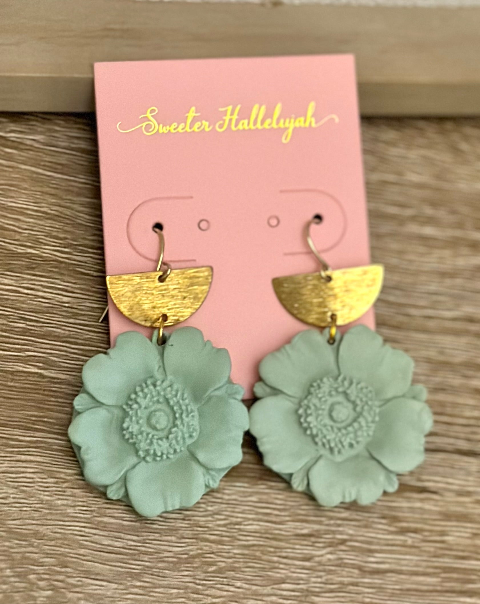 Handmade clay matte mint & gold flower earrings