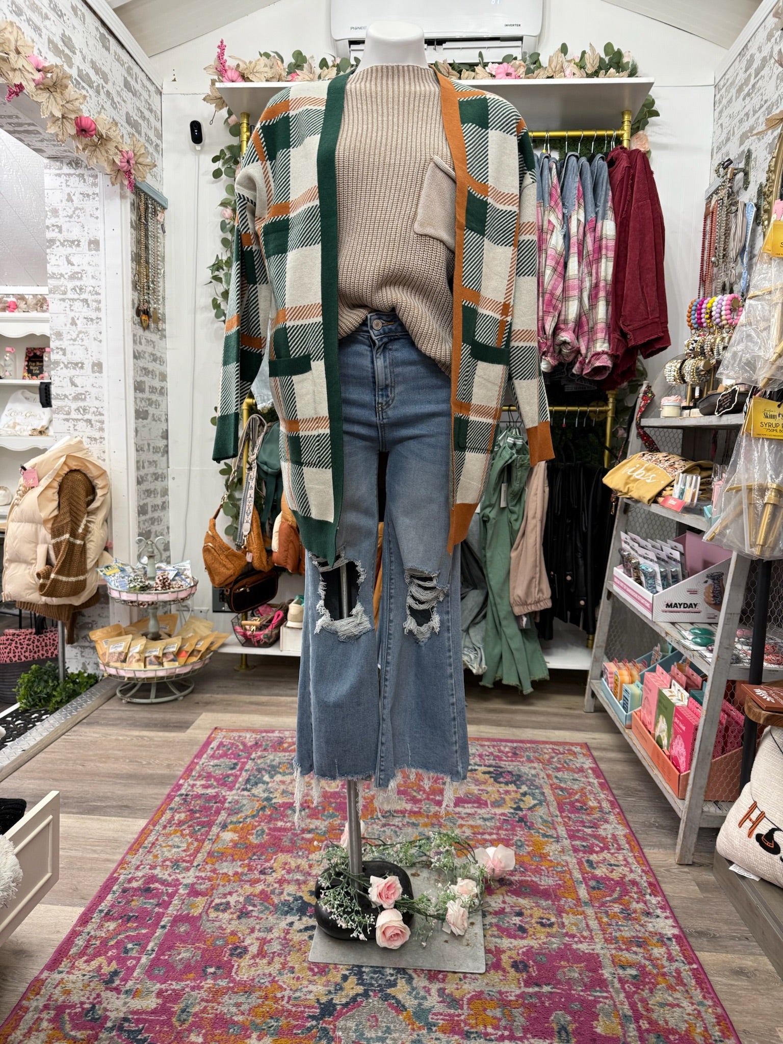 ✨CYBER MONDAY✨ Umgee plaid cardigan