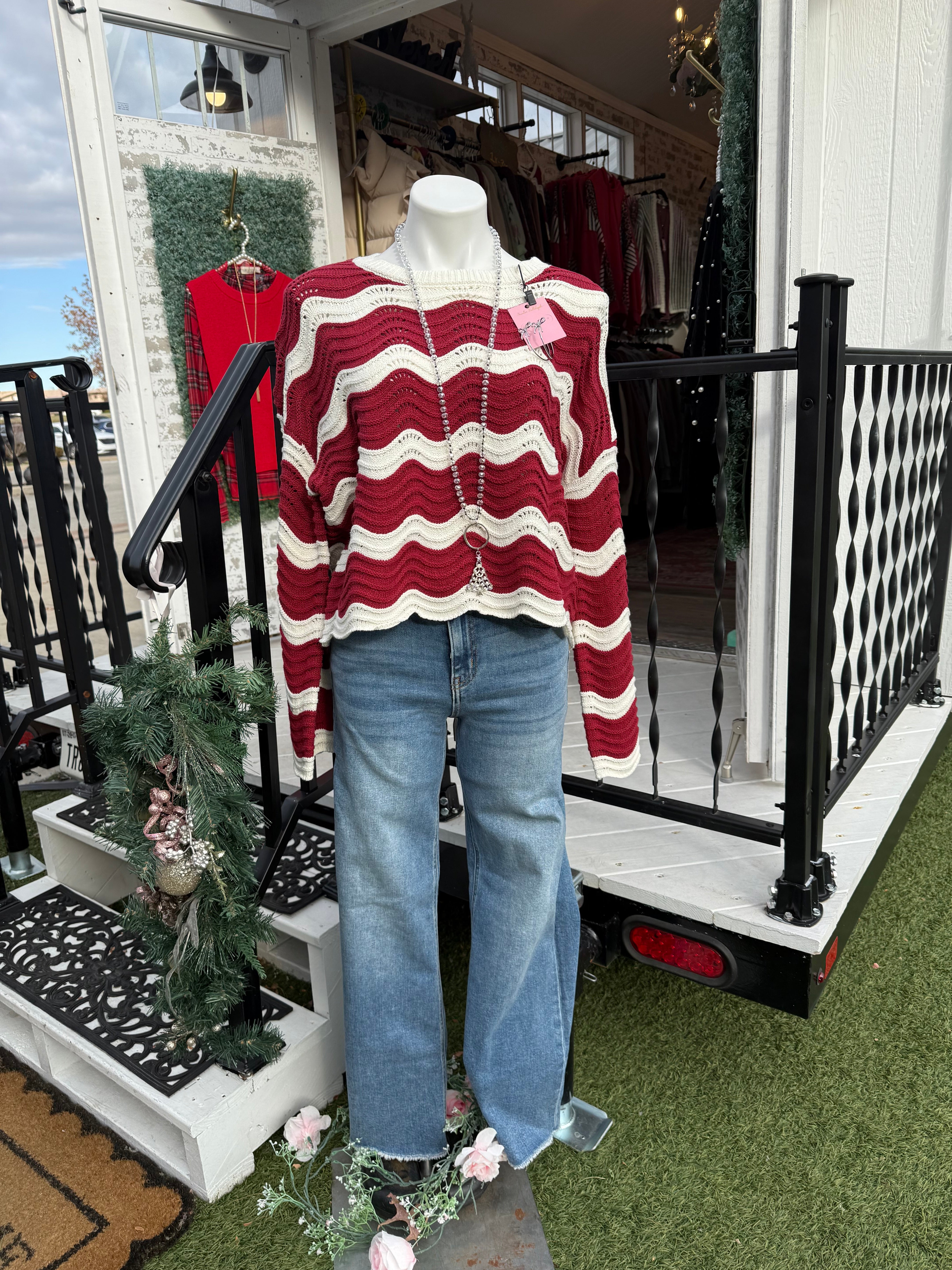 Red & white scalloped sweater