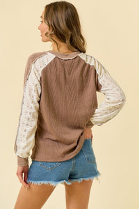 Brown ribbed fall top with lace sleeve detail