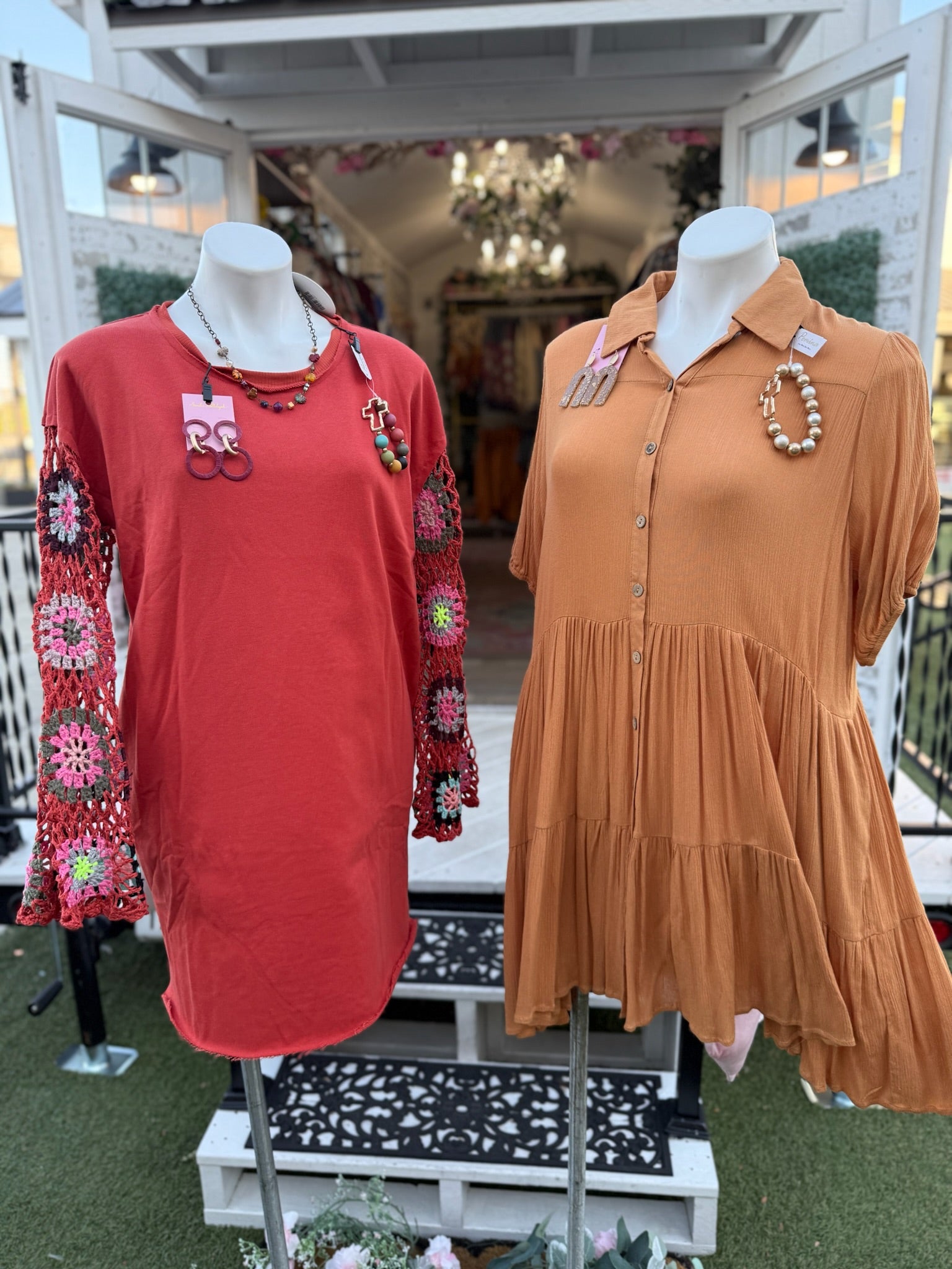 ✨CYBER MONDAY✨ Umgee terracotta crochet bell sleeve dress