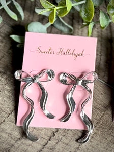 Silver or Gold Bow Ribbon dangle earrings