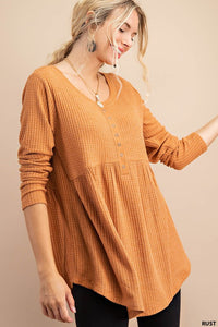 Regular and Plus size rust waffle knit thermal top