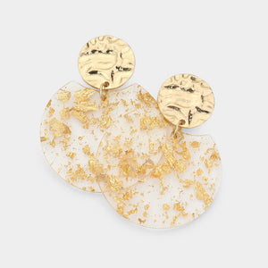 Gold flake round earrings