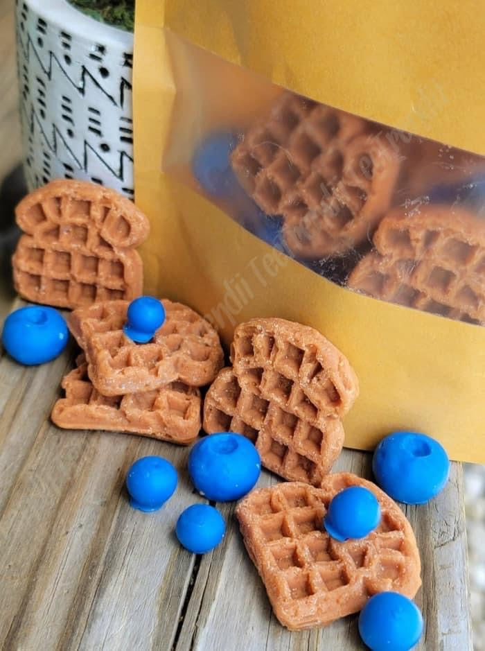 Blueberry and Waffle Wax Melts / Food Like Wax Melts