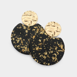 Gold flake round earrings