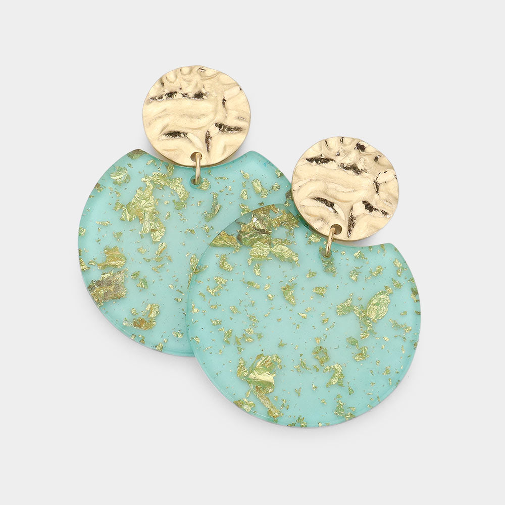 Gold flake round earrings